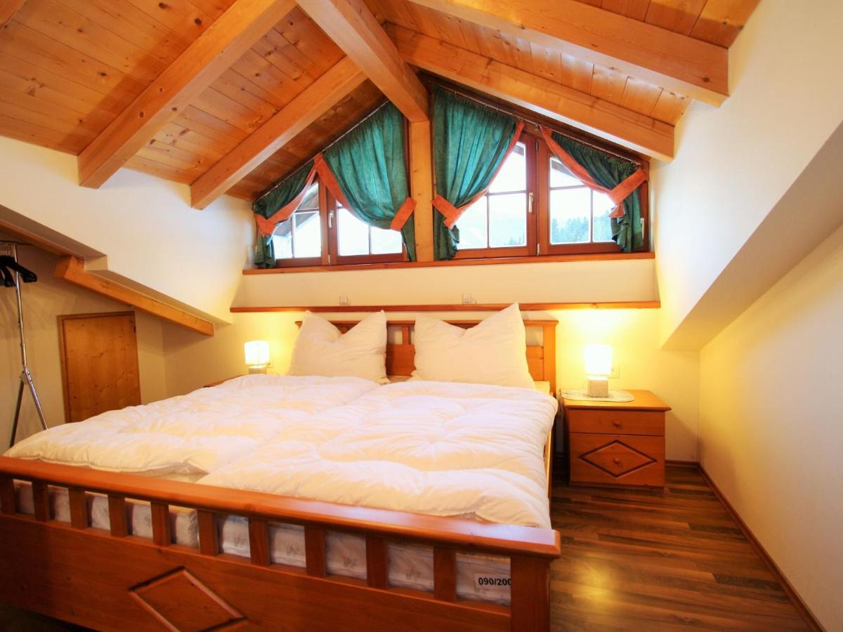 Villa On A Courtyard Near The Ski Area In Salzburg Ебен им Понгау Екстериор снимка